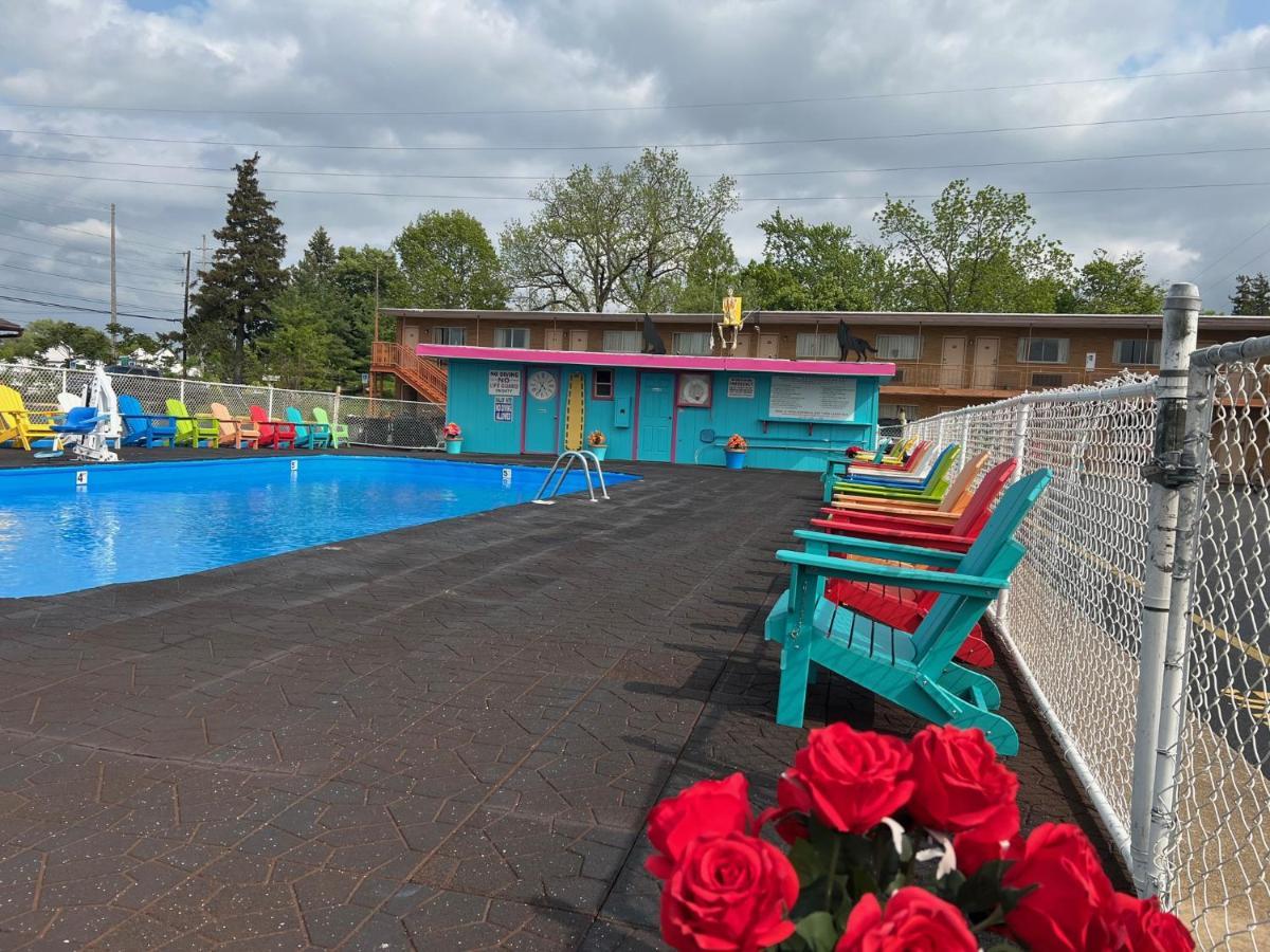 Wolf Inn Hotel Sandusky Εξωτερικό φωτογραφία
